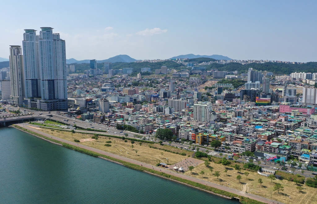 태화강상공에서 본 중구시가지 | 울산광역시 도시경관기록 울산광역시 도시경관기록
