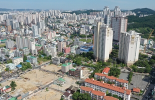 신정동재건축공사현장과 공업탑
