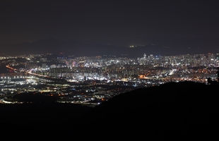 무룡산에서 본 울산도심 야경