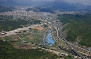 경부고속철울산역사 건설 공사 항공촬영02