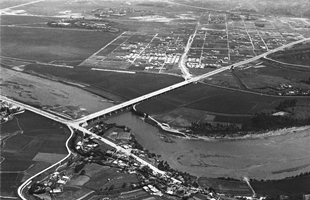 상공에서 본 태화교 주변 전경_1967