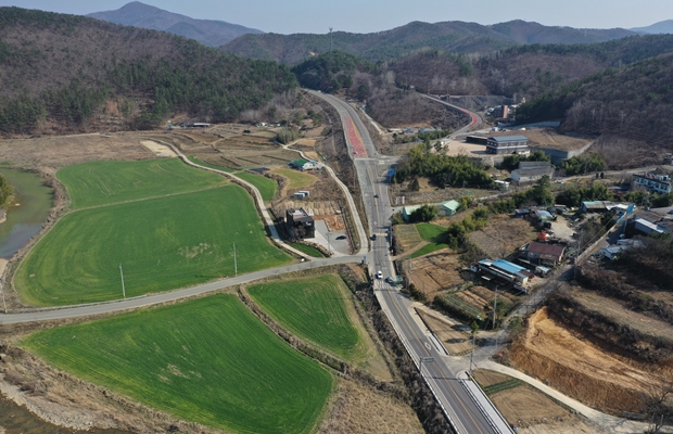울주 삼동 청보리밭