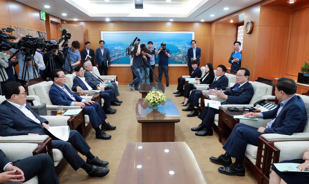 지역 국회의원과의 간담회