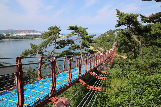 대왕암공원 출렁다리