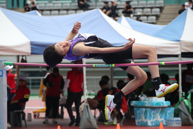 제52회 전국소년체전 높이뛰기