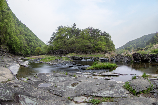 울주 천전리 명문과 암각화 및 대곡천