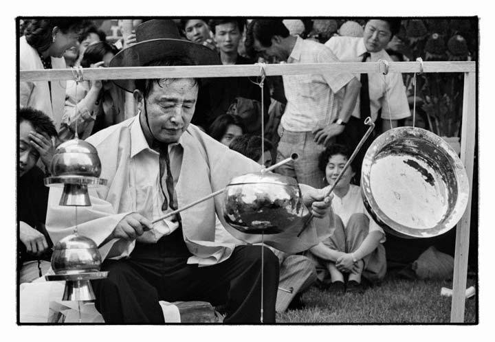 Drumming and Pounding: Chamber Pot and Ritual Vessels