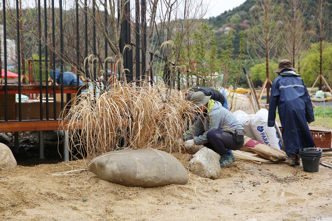 [조성과정] 20180406 쇼가든 : 강으로 돌아온 아이들_이주은