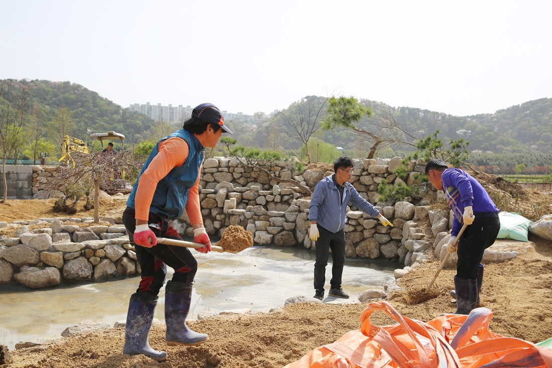 [조성과정] 20180406 초청작가정원 : 태화강의 물의 풍경_이시하라 카즈유키