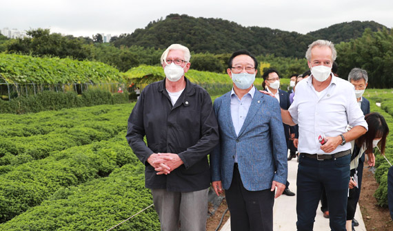 태화강 국가정원 자연주의 정원 해외작가 현장 방문