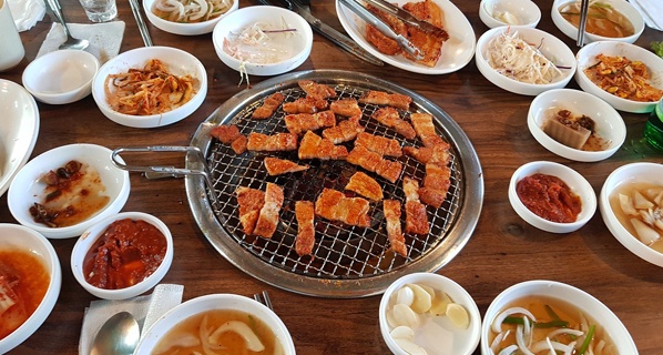 맛집/숙박/쇼핑