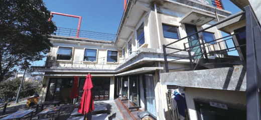 ARTSTAY