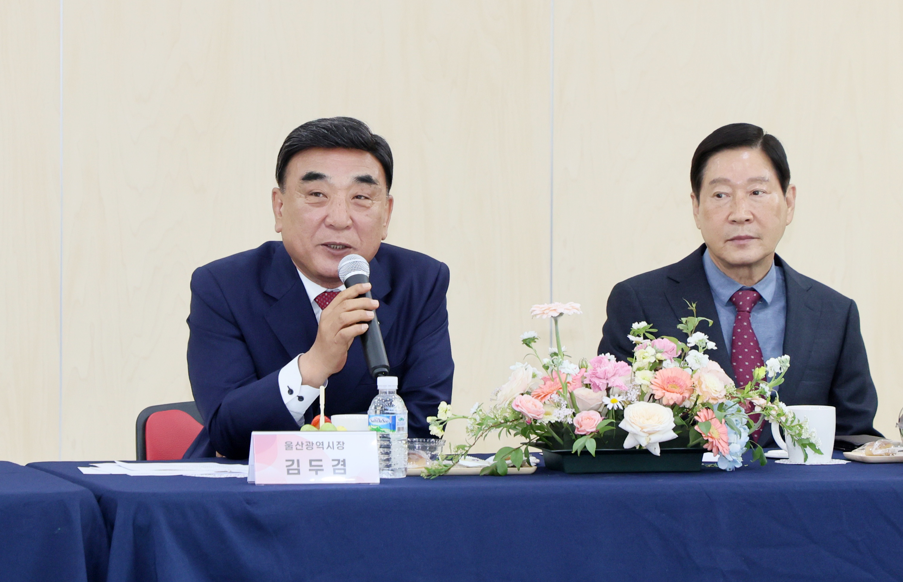 제3호 달빛어린이병원 현판식
