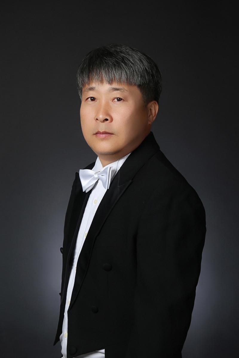 김명찬 사진