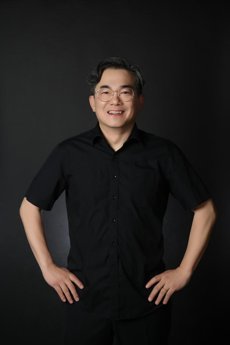 김은국(수석) 사진