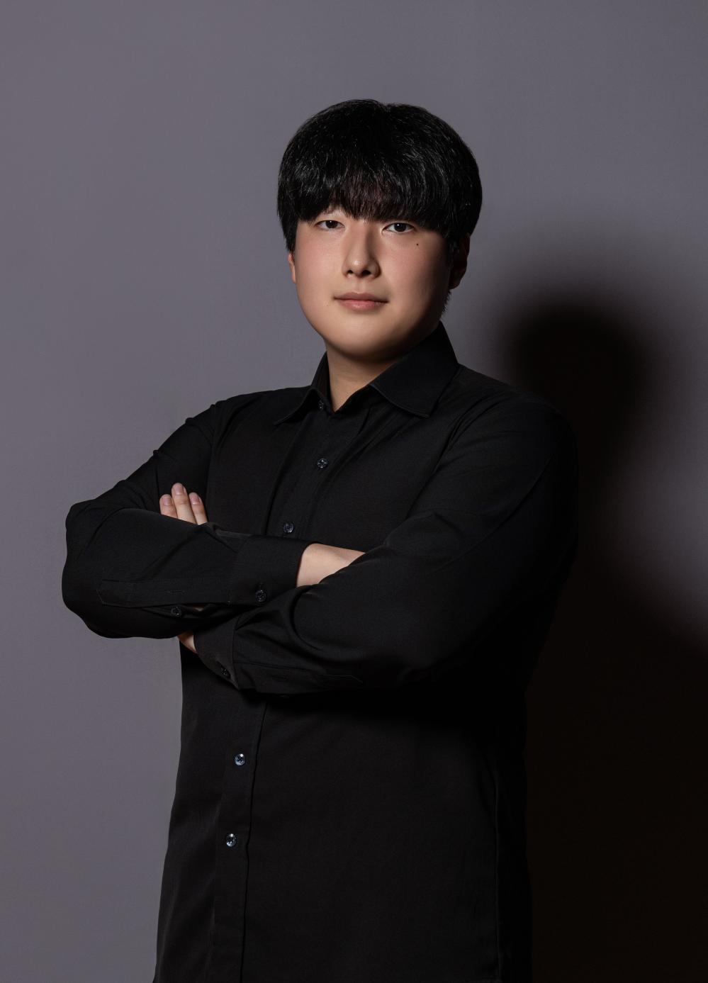 김성진 사진